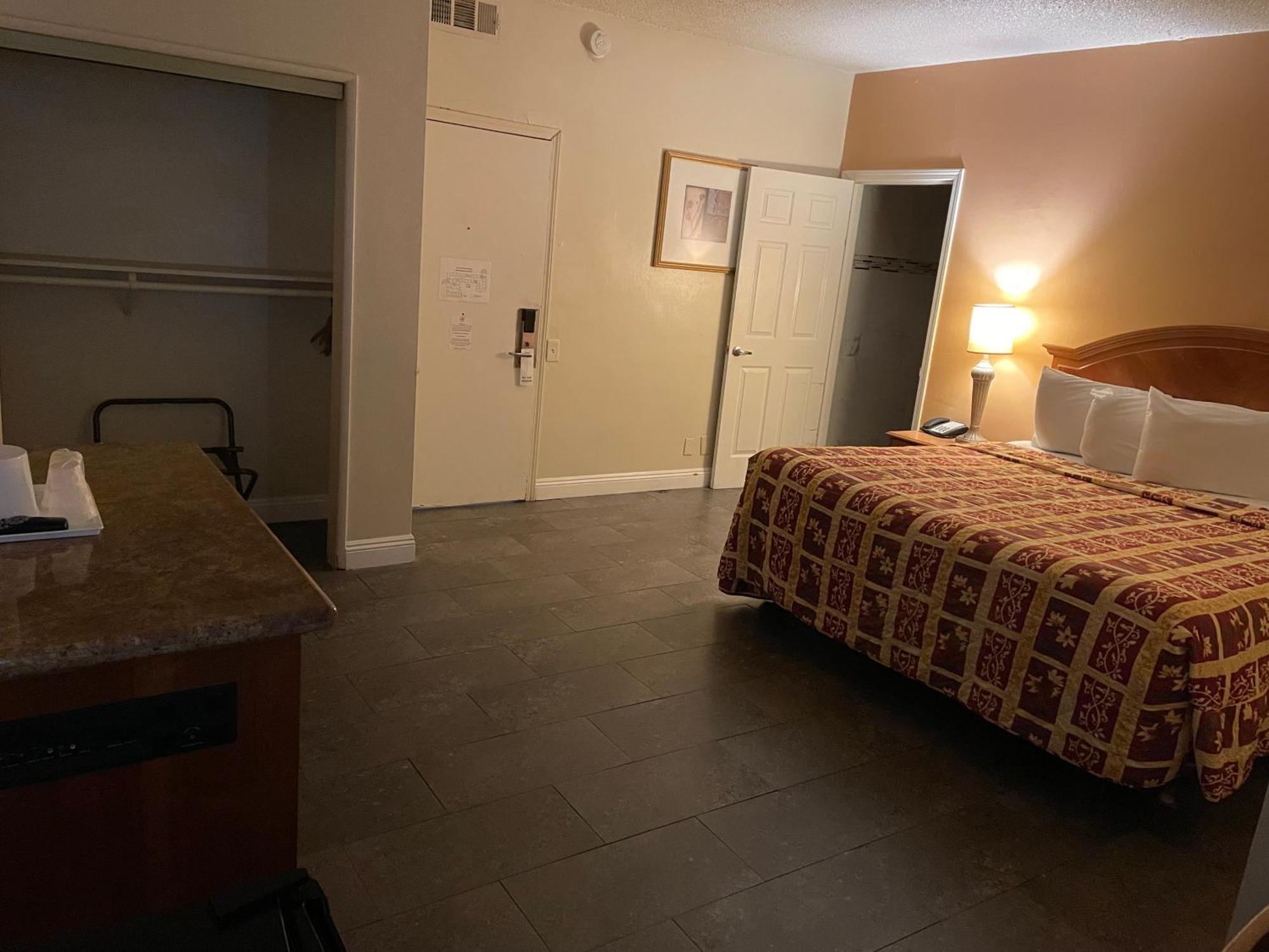 Grand Inn ฟุลเลอร์ตัน ภายนอก รูปภาพ