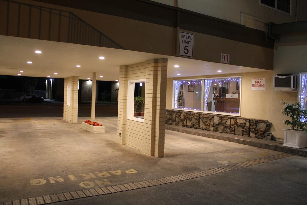 Grand Inn ฟุลเลอร์ตัน ภายนอก รูปภาพ